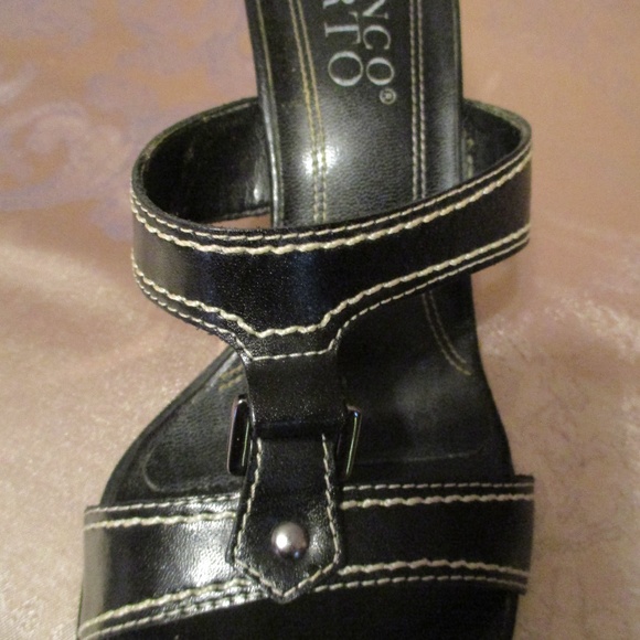 BLACK LEATHER SANDAL - Picture 3 of 6